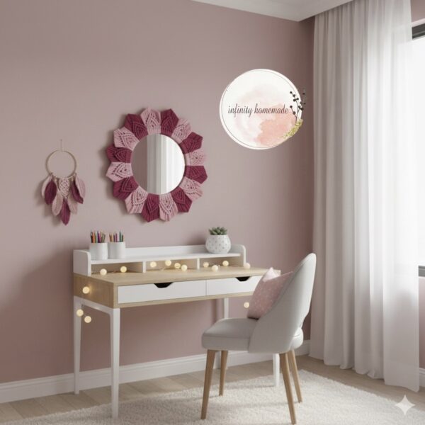 مرايا مكرمية هاند ميد