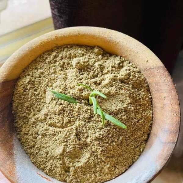 7 بهارات (بدون جوزة الطيب)